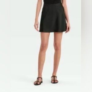 Womens A New Day Black Mini Skirt size Extra small silk responsable style NWT